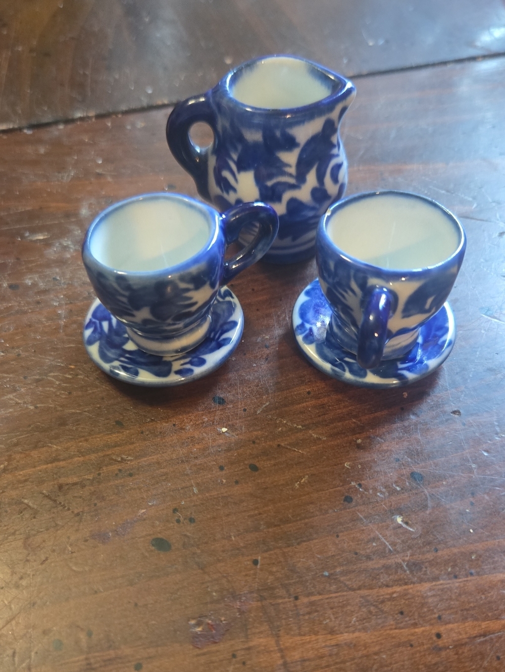 Vintage Minature Blue Floral Ceramic Mini Creamer and Tea Cup And Saucer Set (5)